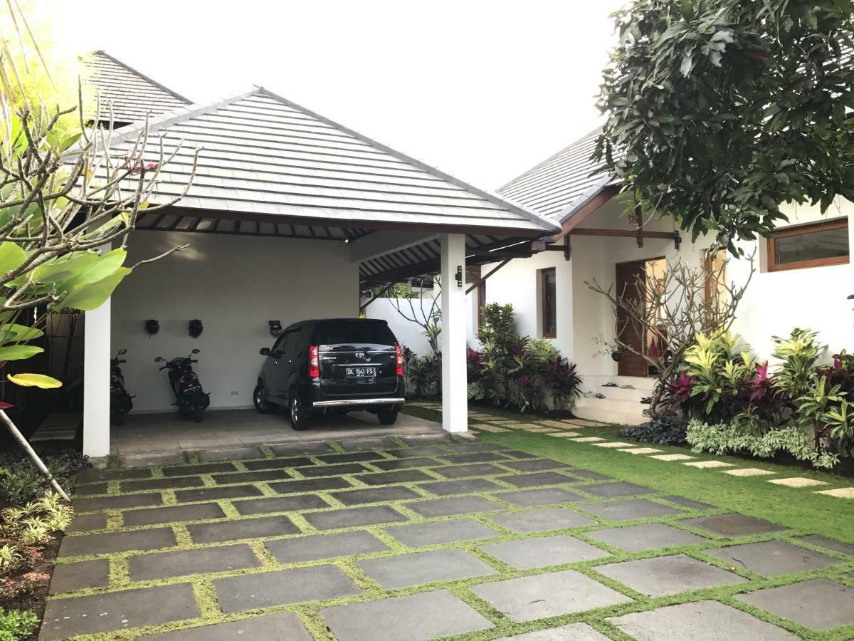 Villa Putih Lovina Kültér fotó